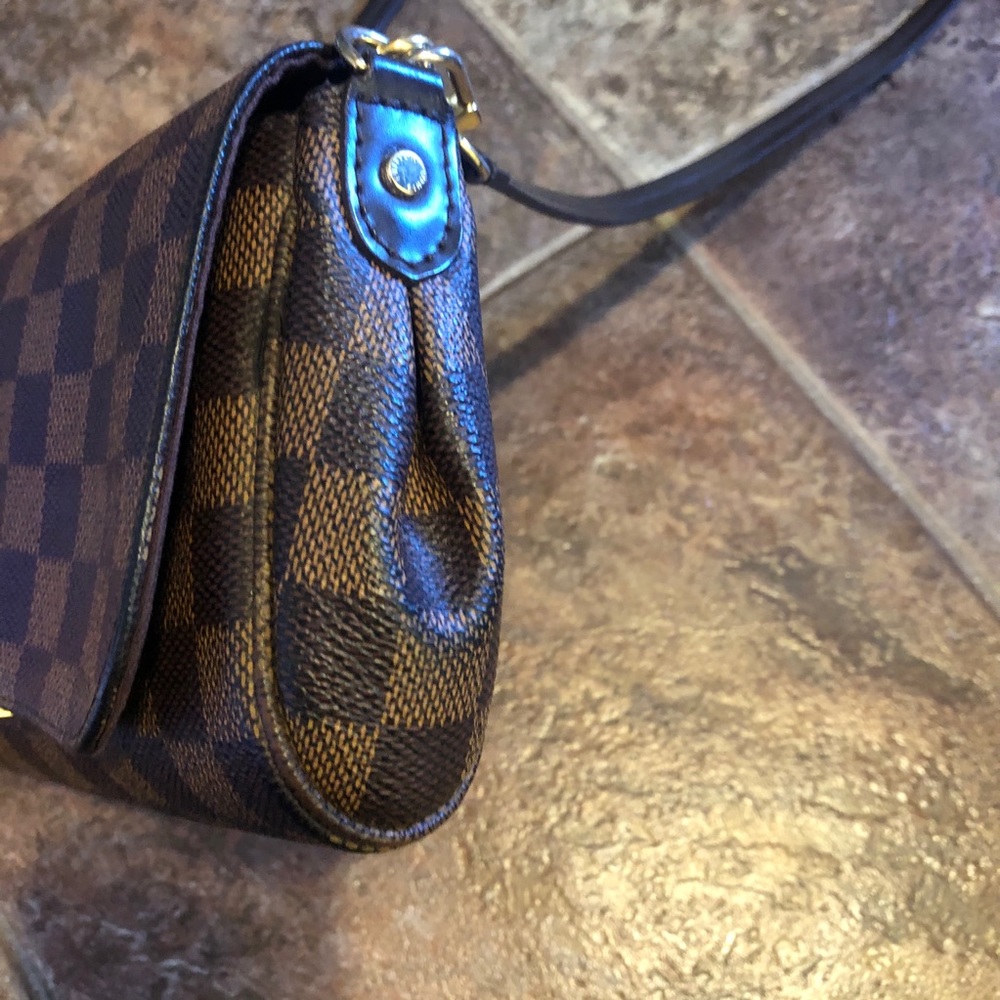 Louis Vuitton favorite PM - Picture 5 of 15